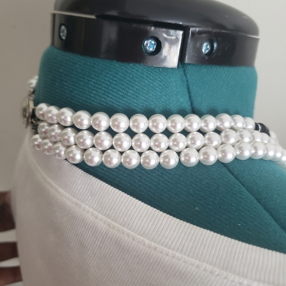 HP. Necklace Set - Picture 4 of 10